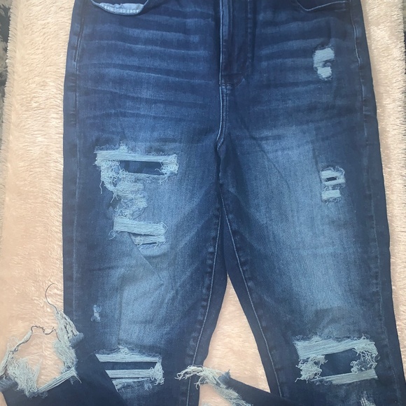 Jeans - Picture 2 of 4